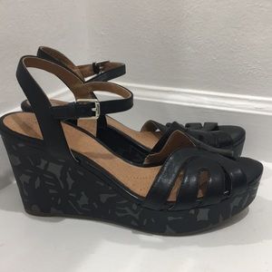Clarks Artisian Wedges